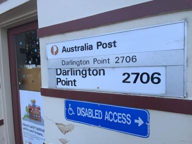 House For Sale - NSW - Darlington Point - 2706 - BUSINESS OPPORTUNITY PLUS PROPERTY  (Image 2)