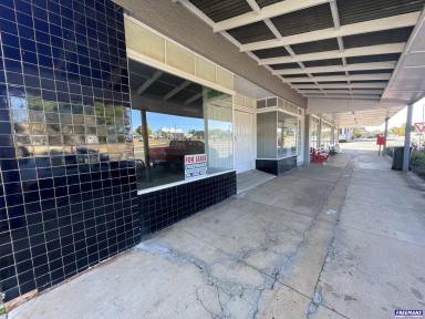 Retail For Lease - QLD - Wondai - 4606 - 200m2 in Centre of Wondai  (Image 2)