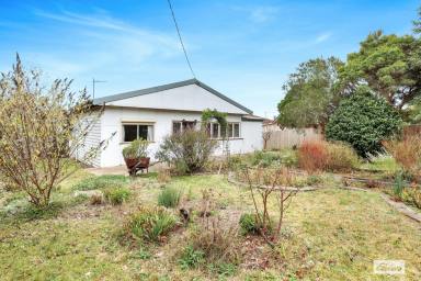 House Sold - NSW - Bega - 2550 - AN EXCITING RENOVATION OPPORTUNITY  (Image 2)