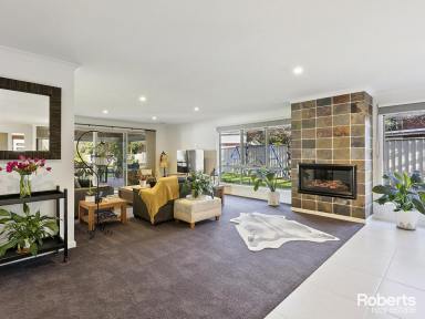 House Sold - TAS - Wynyard - 7325 - What will my friends say?  (Image 2)