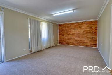 House Leased - NSW - East Lismore - 2480 - Sought-After East Lismore Duplex  (Image 2)