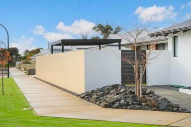 House Sold - WA - West Busselton - 6280 - BRILLIANT IN OLD BROADWATER FARM  (Image 2)