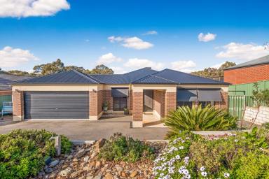 House Sold - VIC - Maiden Gully - 3551 - MAIDEN GULLY MODERN DELIGHT  (Image 2)