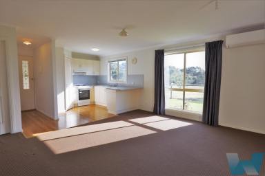 House Leased - VIC - Eagle Point - 3878 - Charming & Cozy  (Image 2)