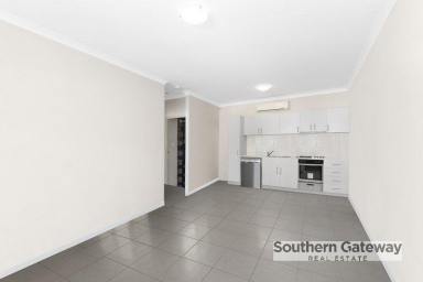 Unit Sold - WA - Rockingham - 6168 - SOLD BY HELEN SOUTER - SOUTHERN GATEWAY REAL ESTATE  (Image 2)
