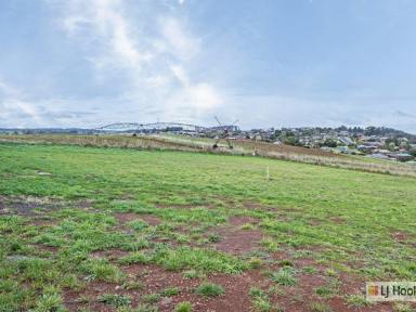 Residential Block Sold - TAS - East Devonport - 7310 - Great Location and Fabulous View  (Image 2)