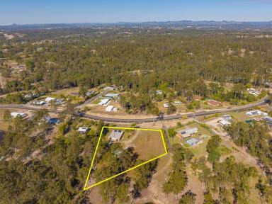 House Sold - QLD - Tamaree - 4570 - 5 Bedroom Renovator in a Prime Location on 5,352m2  (Image 2)