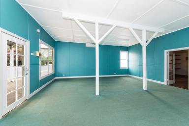 Retail For Lease - WA - Nannup - 6275 - SHOP FRONT OPPORTUNITY IN NANNUP!  (Image 2)