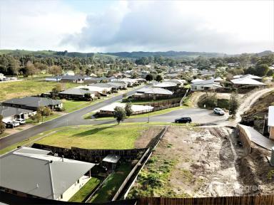 Residential Block For Sale - VIC - Foster - 3960 - FLAT BLOCK WITH PERMITS AND VIEWS OVER THE TOWN & TOWARDS THE PROM  (Image 2)