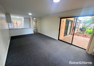 Villa For Lease - NSW - North Nowra - 2541 - Great Location  (Image 2)