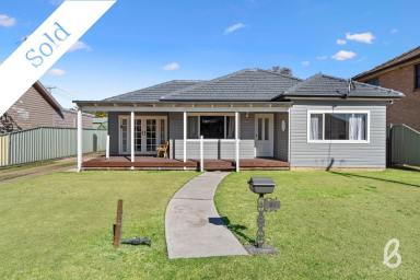 House Sold - NSW - Singleton - 2330 - Prime downtown location!  (Image 2)