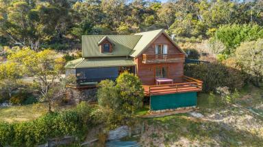 House Sold - NSW - Goulburn - 2580 - PANORAMIC VIEWS  (Image 2)