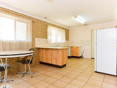 House For Lease - QLD - Fernvale - 4306 - 4 Bedrooms on 2 Acres - Fernvale  (Image 2)
