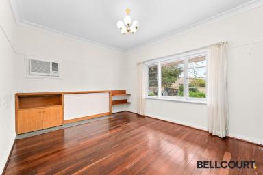 House Leased - WA - Attadale - 6156 - CHARACTER FAMILY HOME  (Image 2)