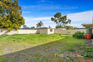 House Sold - WA - Clarkson - 6030 - HOME SWEET HOME on Holwell!  (Image 2)