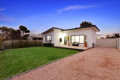 House Sold - VIC - Merbein - 3505 - Perfect first home, neat as a pin!  (Image 2)