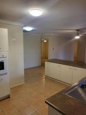 House Leased - QLD - Daisy Hill - 4127 - HOME IN DAISY HILL  (Image 2)