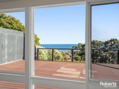 House For Sale - TAS - West Ulverstone - 7315 - 381sqm of luxury with ocean views & meticulous enhancements throughout  (Image 2)