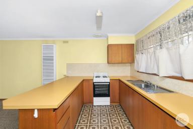 House Sold - VIC - Redan - 3350 - Solid Unit In Central Redan  (Image 2)