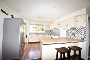 House Leased - VIC - Beechworth - 3747 - SCENIC VIEW  (Image 2)