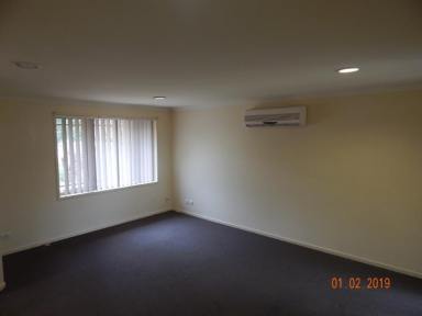 House For Lease - NSW - Raymond Terrace - 2324 - 4 BEDROOM HOME IN LAKESIDE!!!  (Image 2)
