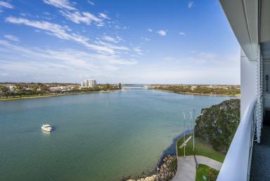 Apartment Sold - WA - Mandurah - 6210 - CENTRE STAGE ON THE 9TH FLOOR  (Image 2)