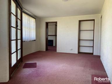 House Sold - TAS - Sheffield - 7306 - Art Deco Living in Prime Location in Sheffield  (Image 2)