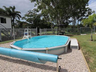 House Leased - QLD - Bundaberg Central - 4670 - Stunning 3-Bedroom Queenslander With Pool  (Image 2)