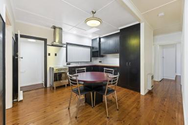 House Leased - QLD - Wilsonton - 4350 - This beautiful home is awaiting its new family.  (Image 2)