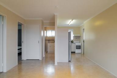 Duplex/Semi-detached Sold - QLD - Darling Heights - 4350 - Investor's Dream - Low-Maintenance Duplex in Prime Location!  (Image 2)