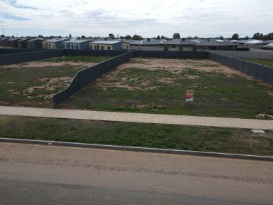 Residential Block For Sale - VIC - Mooroopna - 3629 - Large 878m2 Residential Blocks - Choice of 4 lots  (Image 2)