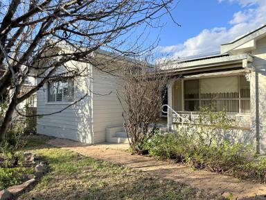 House For Sale - NSW - Moree - 2400 - CHARACTER AND CONVENIENCE  (Image 2)