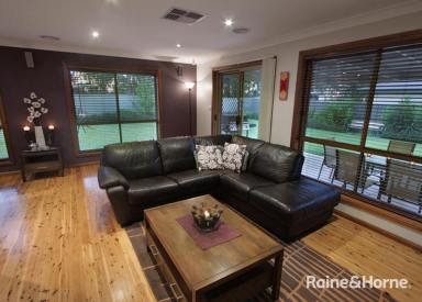 House Leased - NSW - Mount Austin - 2650 - MODERN HOME, CONVENIENT LOCATION  (Image 2)