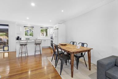 Townhouse Leased - NSW - Kiama - 2533 - Modern Townhouse Living  (Image 2)