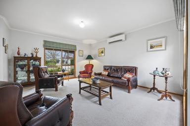House Sold - VIC - Buninyong - 3357 - Spacious Family Home In The Heart Of Buninyong  (Image 2)