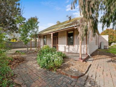 House Sold - VIC - Bairnsdale - 3875 - CHARMING VICTORIAN COTTAGE IN THE HEART OF BAIRNSDALE  (Image 2)