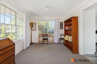 House Sold - NSW - Catalina - 2536 - Bring this charming home back to her former glory !  (Image 2)
