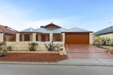 House Sold - WA - Bertram - 6167 - SOLD BY SUE DONE & HELEN SOUTER - SOUTHERN GATEWAY REAL ESTATE  (Image 2)