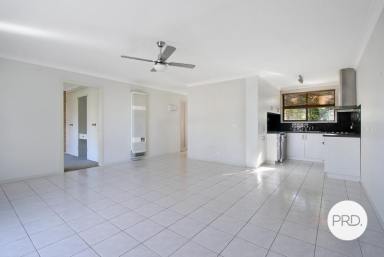 Unit Leased - NSW - Lavington - 2641 - LOVELY 3 BEDROOM UNIT!  (Image 2)