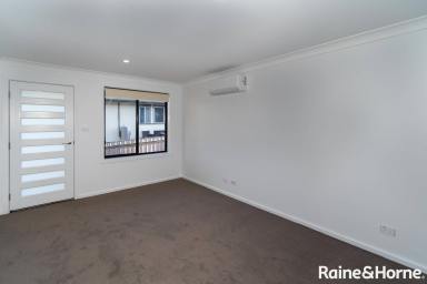 House Leased - NSW - Kooringal - 2650 - Brand New Unit  (Image 2)