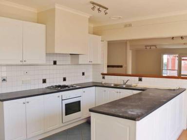 House Leased - VIC - Echuca - 3564 - Renovated Delight  (Image 2)