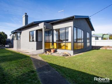 House Sold - TAS - Beauty Point - 7270 - Light Bright and Versatile.  (Image 2)