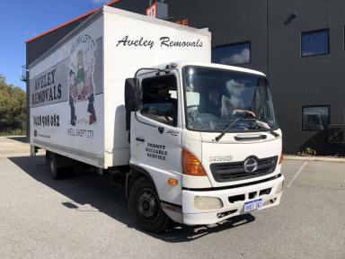 Business For Sale - WA - Aveley - 6069 - Long Established & Highly Successful Furniture Removal Business  (Image 2)