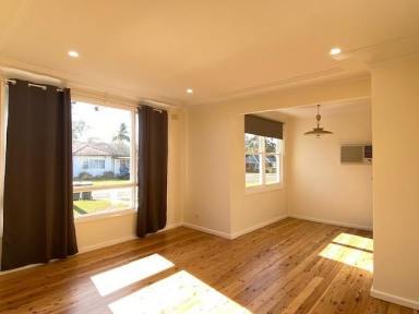House For Lease - NSW - Raymond Terrace - 2324 - REFURBISHED HOME CLOSE TO SCHOOLS & CBD  (Image 2)