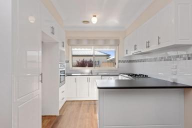 House Sold - VIC - Kangaroo Flat - 3555 - Independent Community Cottage Living  (Image 2)