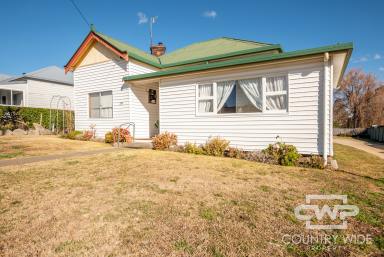 House Sold - NSW - Glen Innes - 2370 - Charming 2-Bedroom Home with Vintage Appeal  (Image 2)