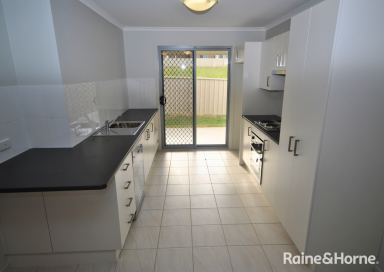 Unit For Lease - NSW - Worrigee - 2540 - Modern & Low Maintenance Living in Worrigee  (Image 2)