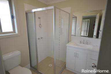 House Leased - NSW - Worrigee - 2540 - 3 BEDROOM TOWNHOUSE  (Image 2)