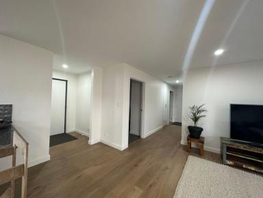 House For Lease - TAS - Deloraine - 7304 - Modern Unit  (Image 2)