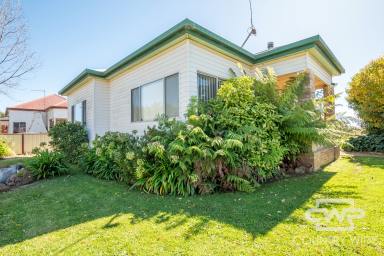 House Sold - NSW - Guyra - 2365 - Dream haven close to town!  (Image 2)